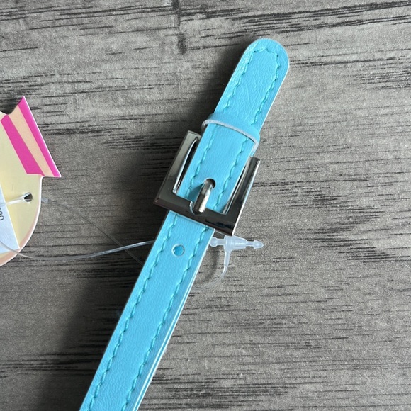 NWT FLUFF Luggage Tag in Vegan Leather - Picture 4 of 4